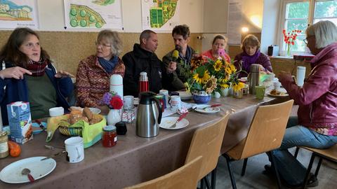 hr1-Greenteam: Die Gewinnübergabe im Kultur im Klostergarten Ilbenstadt