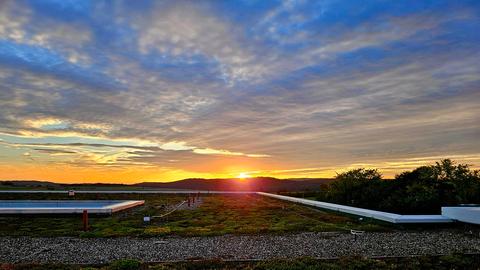 Bilder von Sonnenaufgängen der hr1-Hörer*innen am 20.9.2023.