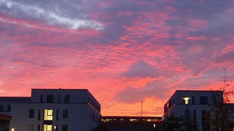 Bilder von Sonnenaufgängen der hr1-Hörer*innen am 20.9.2023.