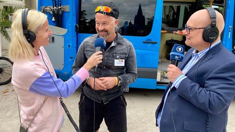 Simone Reuthal, Radtour-Organisator Timo Lichtner und Thomas Koschwitz